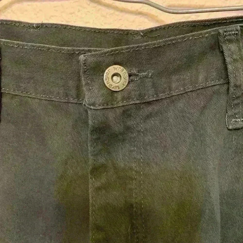 Wrangler black relaxed fit mens shorts sz 36 western blue collar casual work - Picture 4 of 10
